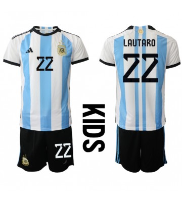 Argentina Lautaro Martinez #22 Replika Babytøj Hjemmebanesæt Børn VM 2022 Kortærmet (+ Korte bukser)